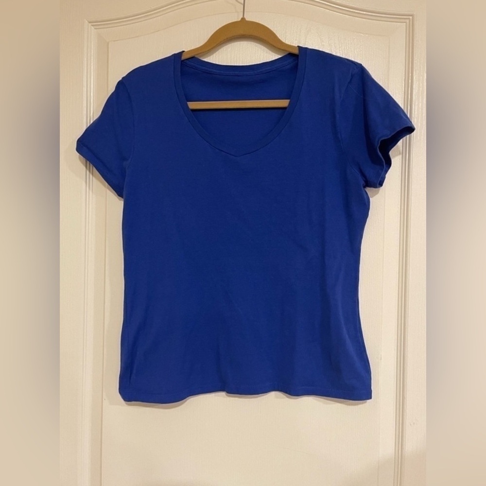 Blue v neck t shirt​​​​​